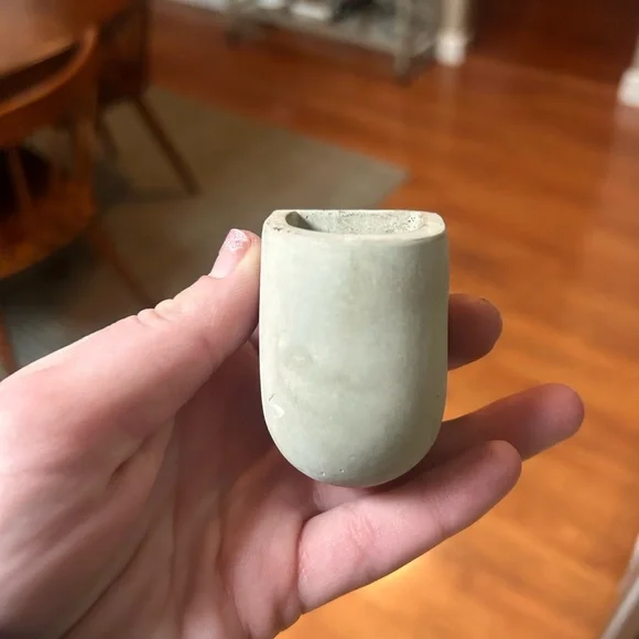 Minimalist Concrete Magnetic Wall Planters, Set of 2, 1.5” x 1.5” - Picture 7 of 11